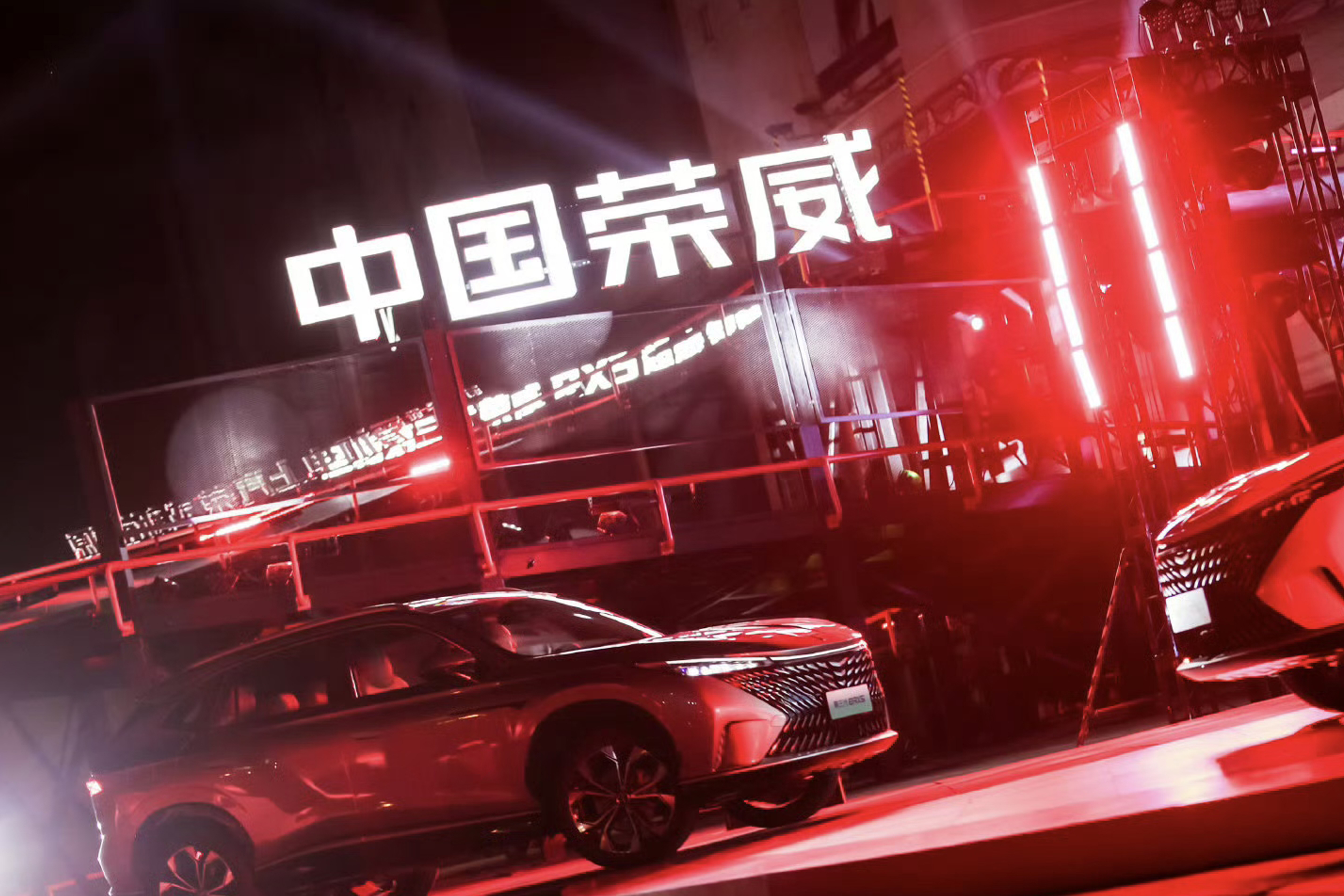 500家经销商百城直播实现亿级曝光，线索突破7倍增长