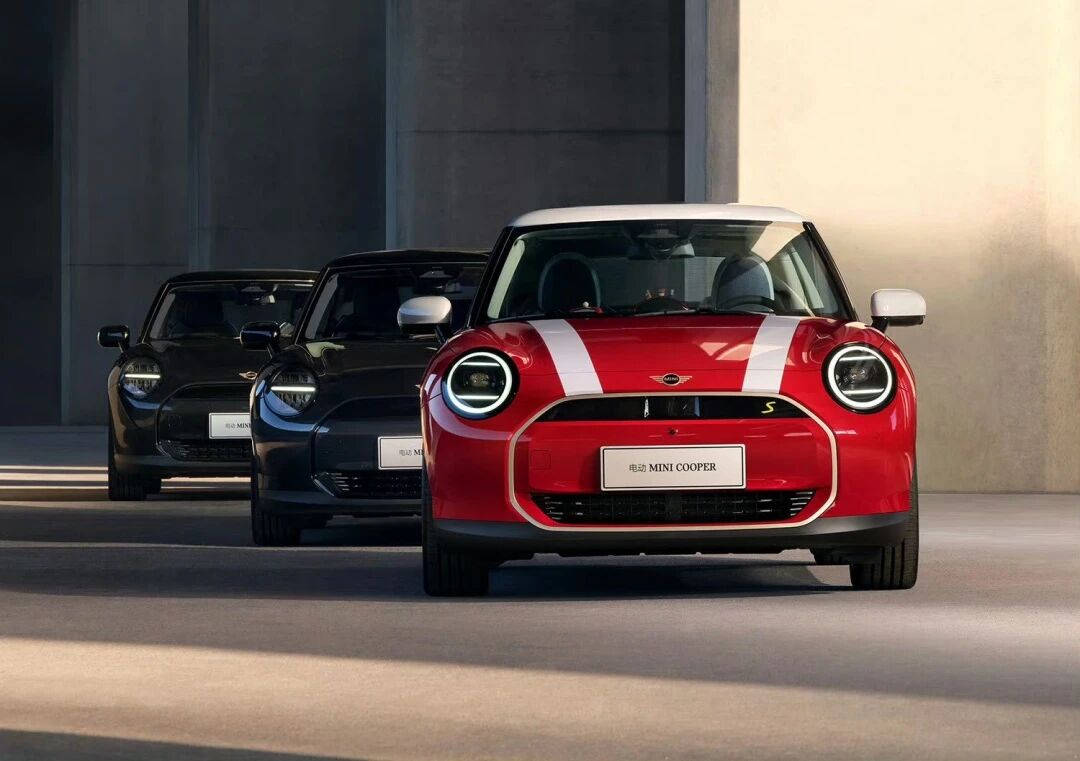 潮趣驾控，MINI沉浸式慢直播营销